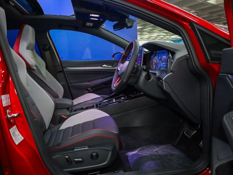 Volkswagen Golf - Hatfield VW Bryanston - Image 7