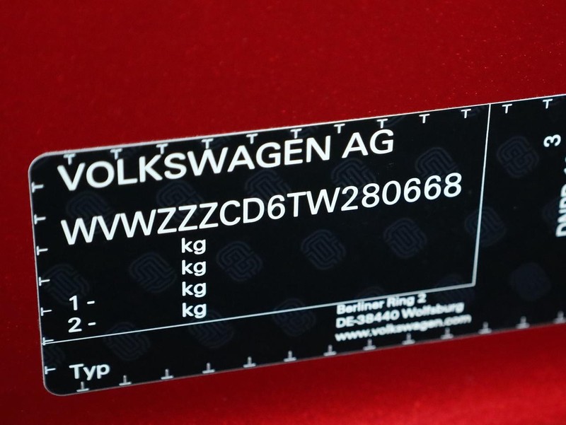 Volkswagen Golf - Hatfield VW Bryanston - Image 24