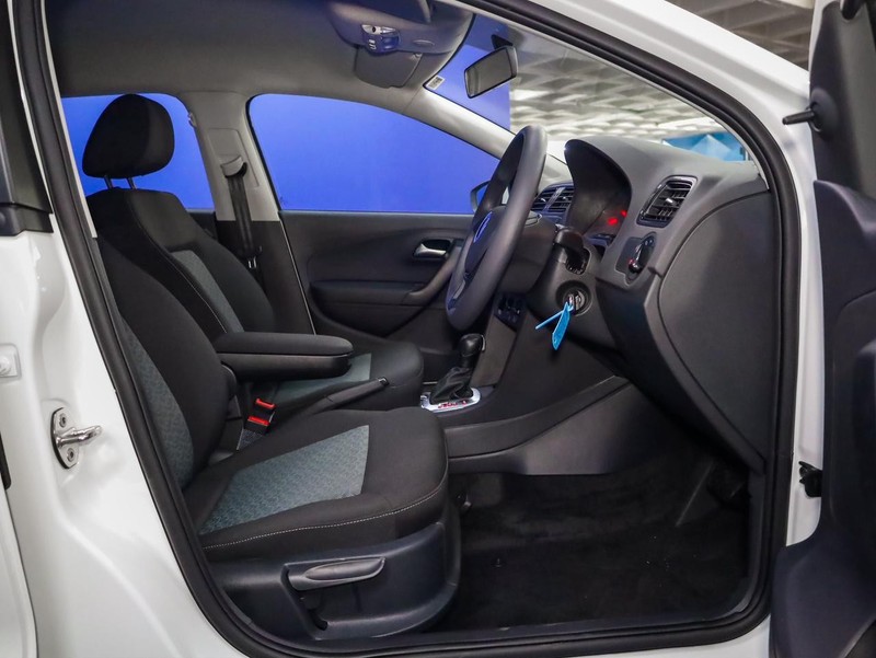 Volkswagen Polo Vivo - Hatfield VW Bryanston - Image 8