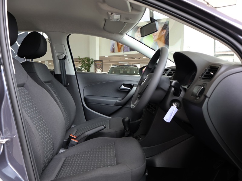 Volkswagen Polo Vivo - Hatfield VW Rivonia - Image 23
