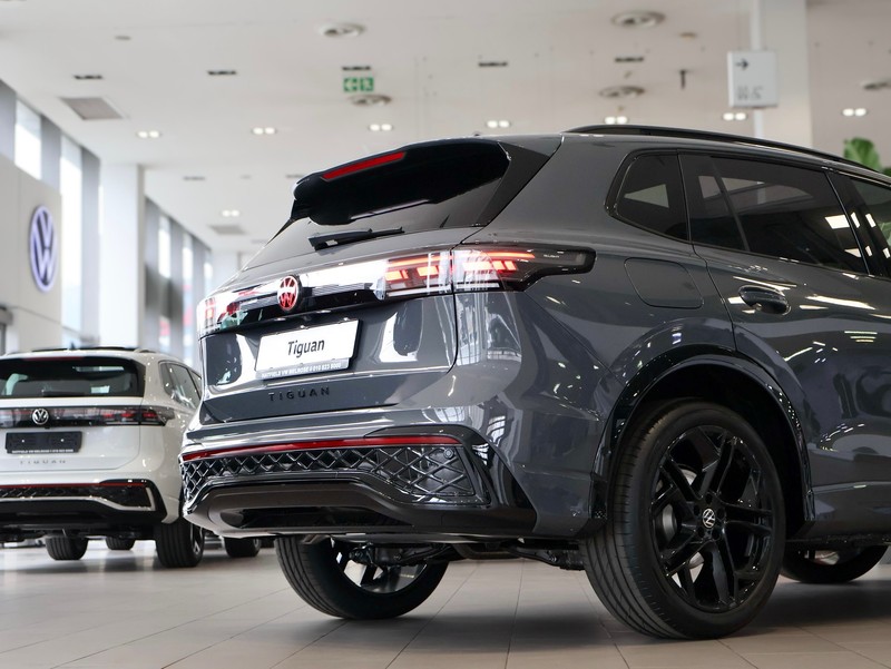 Volkswagen Tiguan - Hatfield VW Melrose Arch - Image 11