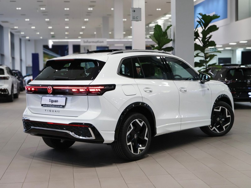 Volkswagen Tiguan - Hatfield VW Melrose Arch - Image 12