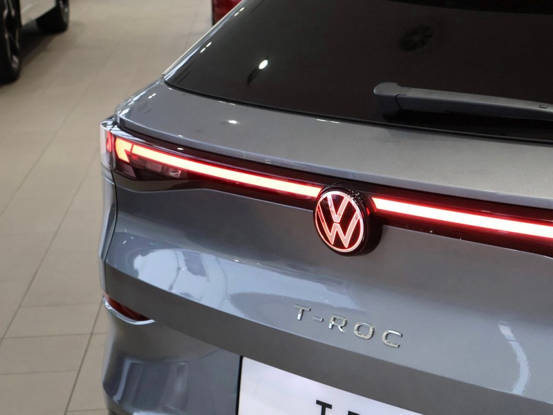 Volkswagen T-Roc - Hatfield VW Melrose Arch - Image 10