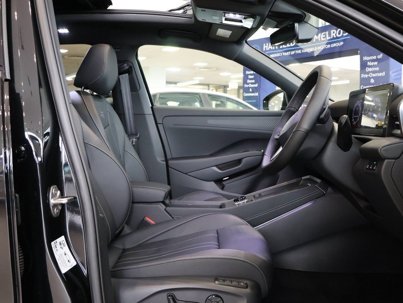 Volkswagen T-Roc - Hatfield VW Melrose Arch - Image 13