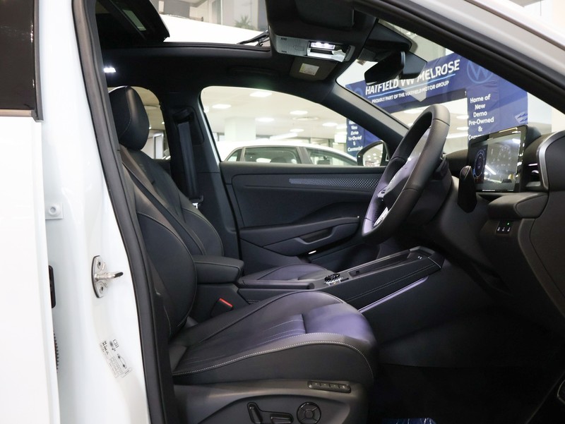 Volkswagen T-Roc - Hatfield VW Melrose Arch - Image 12