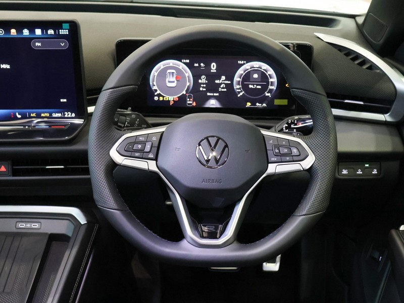 Volkswagen T-Roc - Hatfield VW Melrose Arch - Image 25
