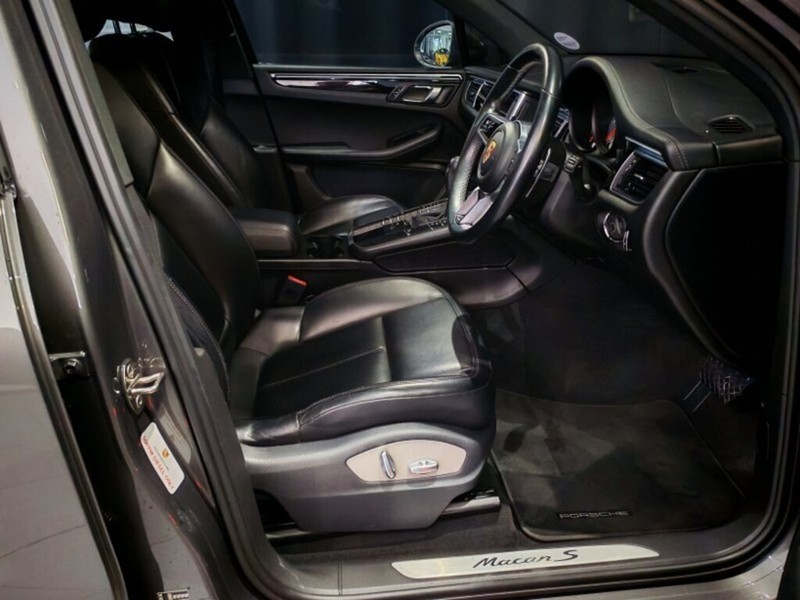 Porsche Macan - LisaCars - Image 12