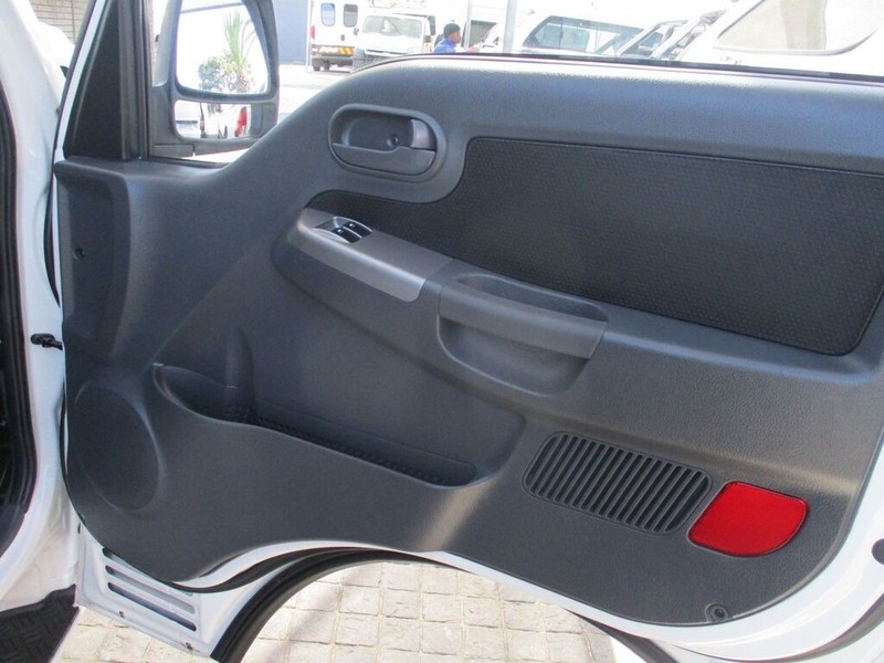 Kia K 2700 - Alpine Autohaus - Image 5
