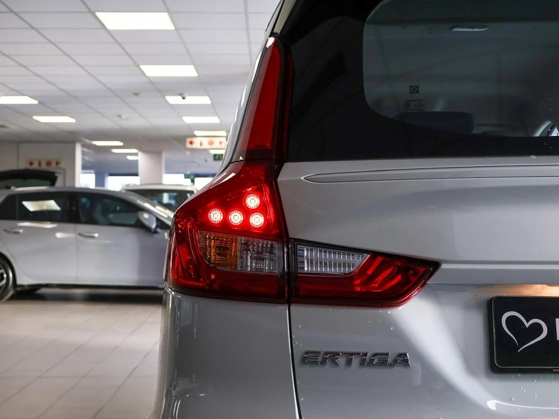 Suzuki Ertiga - Hatfield VW Rivonia - Image 9