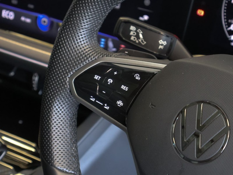 Volkswagen Touareg - Hatfield VW Rivonia - Image 11