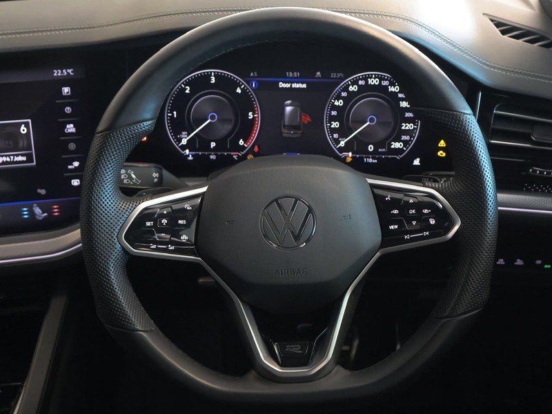 Volkswagen Touareg - Hatfield VW Rivonia - Image 10