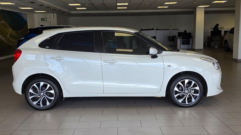 Toyota Starlet - Hatfield VW Rivonia - Image 6
