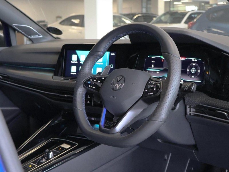 Volkswagen Golf - Hatfield VW Rivonia - Image 9