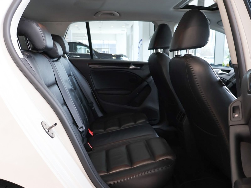 Volkswagen Golf - Hatfield VW Melrose Arch - Image 11