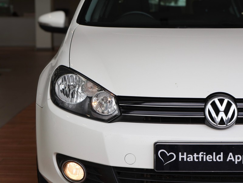 Volkswagen Golf - Hatfield VW Melrose Arch - Image 3
