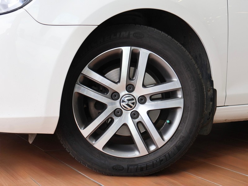 Volkswagen Golf - Hatfield VW Melrose Arch - Image 5