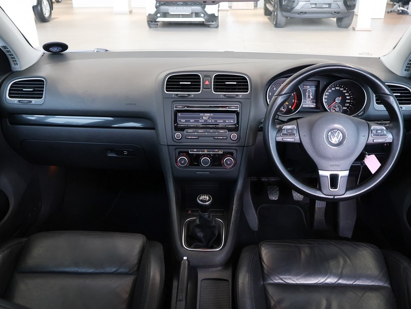 Volkswagen Golf - Hatfield VW Melrose Arch - Image 16