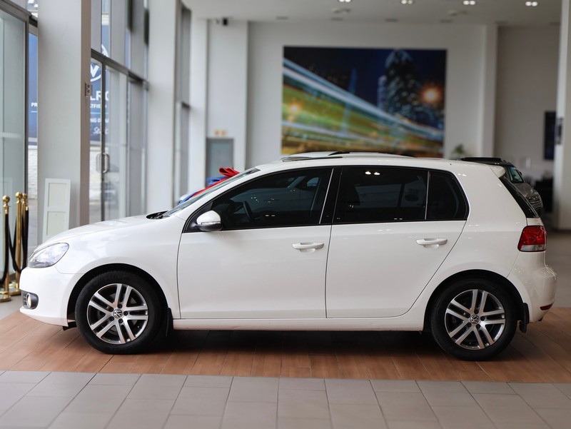 Volkswagen Golf - Hatfield VW Melrose Arch - Image 6