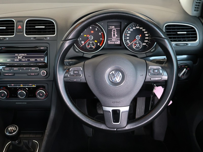 Volkswagen Golf - Hatfield VW Melrose Arch - Image 19