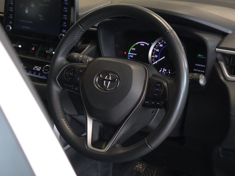 Toyota Corolla Cross - Hatfield VW Rivonia - Image 21