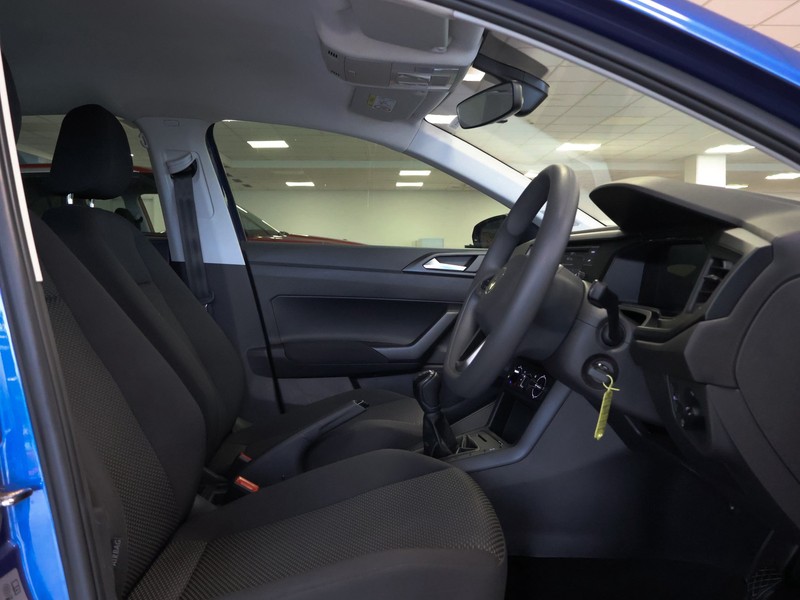Volkswagen Polo - Hatfield VW Rivonia - Image 12