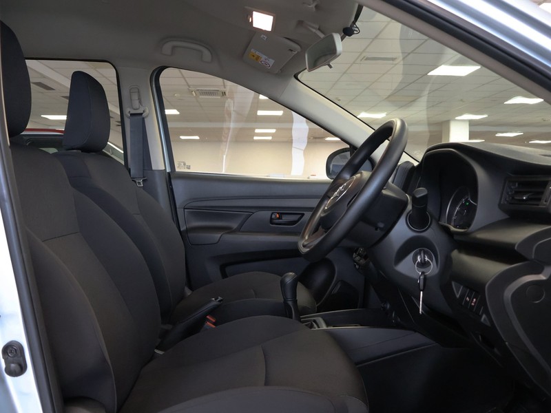 Suzuki Ertiga - Hatfield VW Rivonia - Image 12
