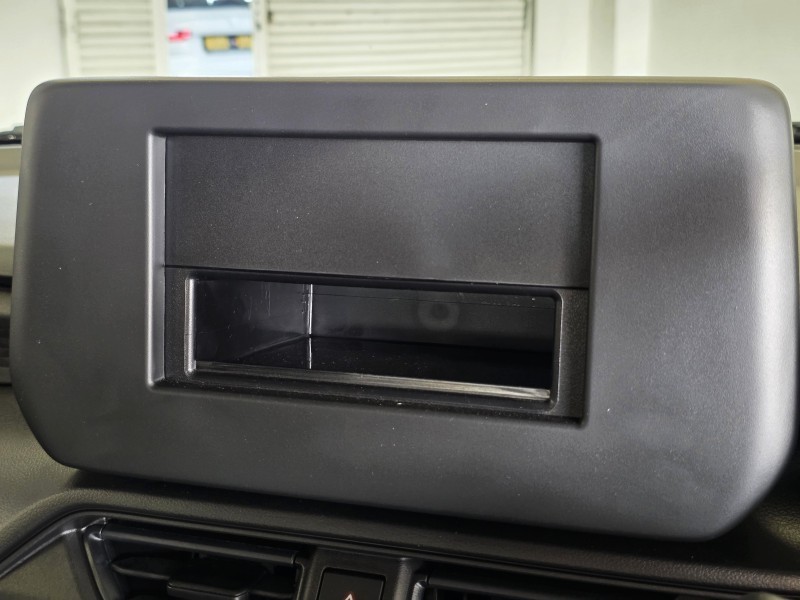 Suzuki Swift - Honda Pietermaritzburg - Image 19