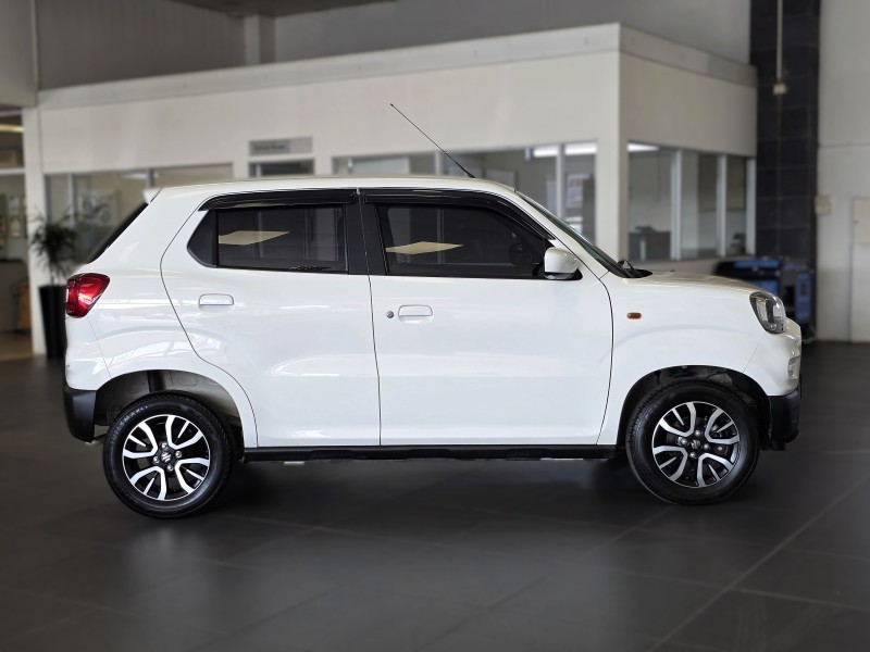 Suzuki S-Presso - Honda Pietermaritzburg - Image 10