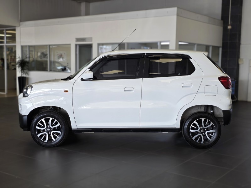 Suzuki S-Presso - Honda Pietermaritzburg - Image 5