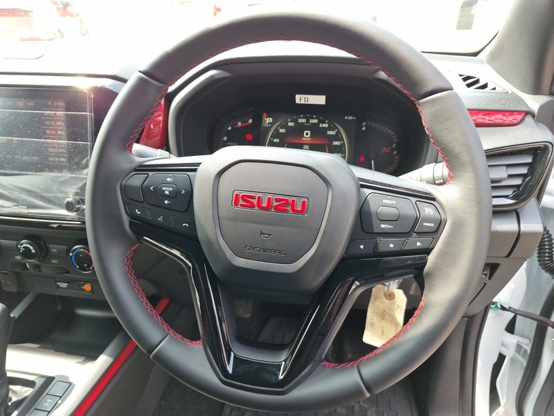 Isuzu D-Max - Nic Bottari Toyota - Image 6
