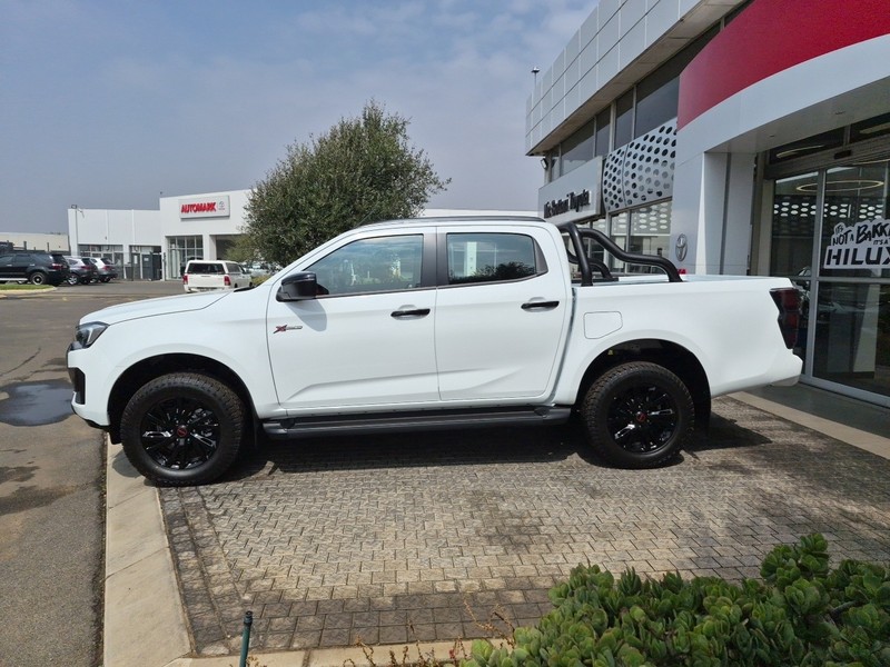 Isuzu D-Max - Nic Bottari Toyota - Image 18