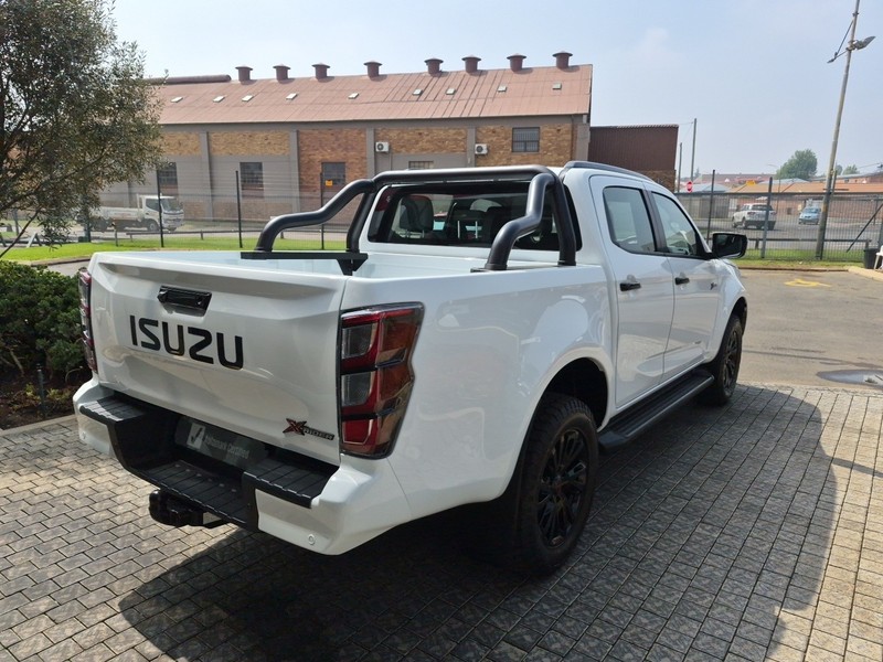 Isuzu D-Max - Nic Bottari Toyota - Image 20