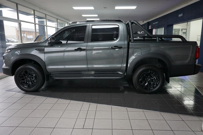 JAC T9 - Midbay Motors - Image 7