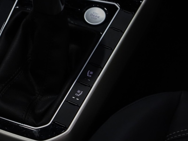 Volkswagen Polo - Hatfield VW Bryanston - Image 22