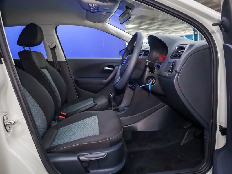 Volkswagen Polo Vivo - Hatfield VW Bryanston - Image 6