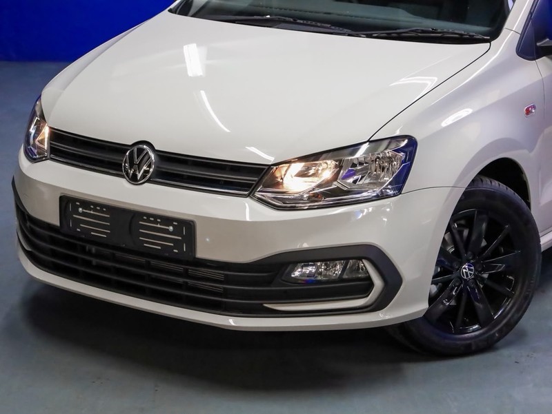 Volkswagen Polo Vivo - Hatfield VW Bryanston - Image 4