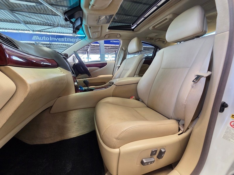 Lexus LS - Auto Investments Montana - Image 12