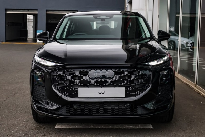 Audi Q3 - Audi Centre Hatfield - Image 2