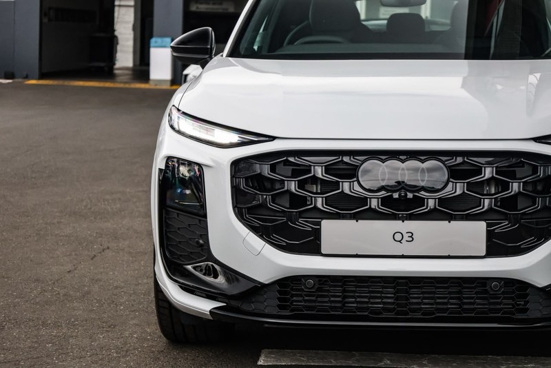 Audi Q3 - Audi Centre Hatfield - Image 2