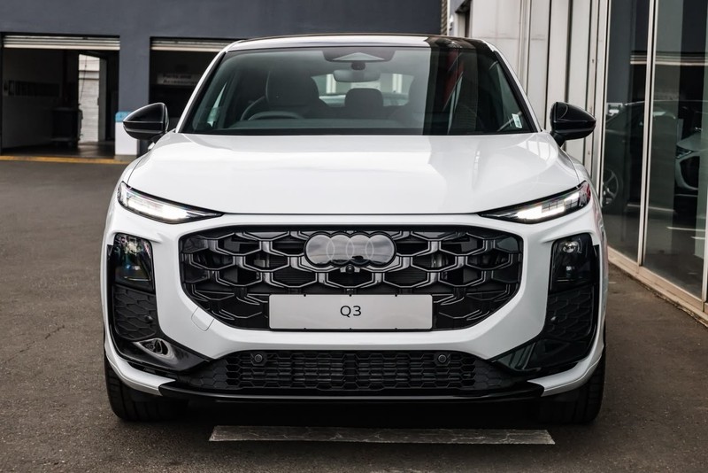 Audi Q3 - Audi Centre Hatfield - Image 5