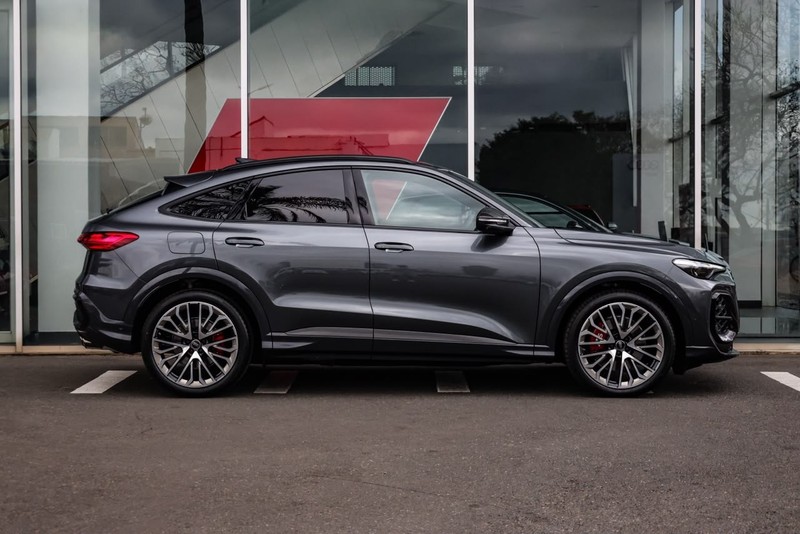 Audi SQ5 - Audi Centre Hatfield - Image 5