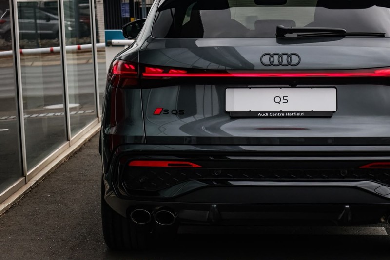 Audi SQ5 - Audi Centre Hatfield - Image 9