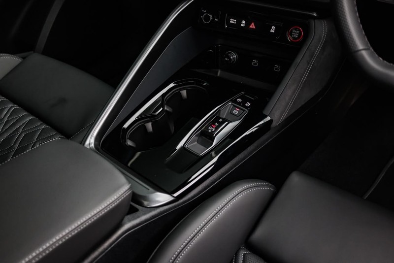 Audi SQ5 - Audi Centre Hatfield - Image 22