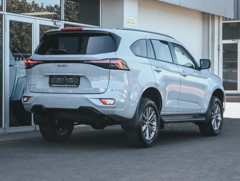 Isuzu MU-X - Isuzu Richards Bay - Image 8