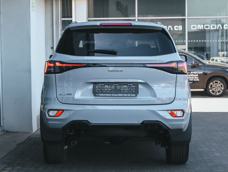 Isuzu MU-X - Isuzu Richards Bay - Image 12
