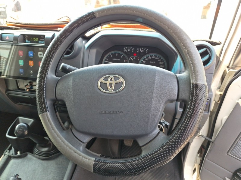 Toyota Land Cruiser - Nic Bottari Toyota - Image 6