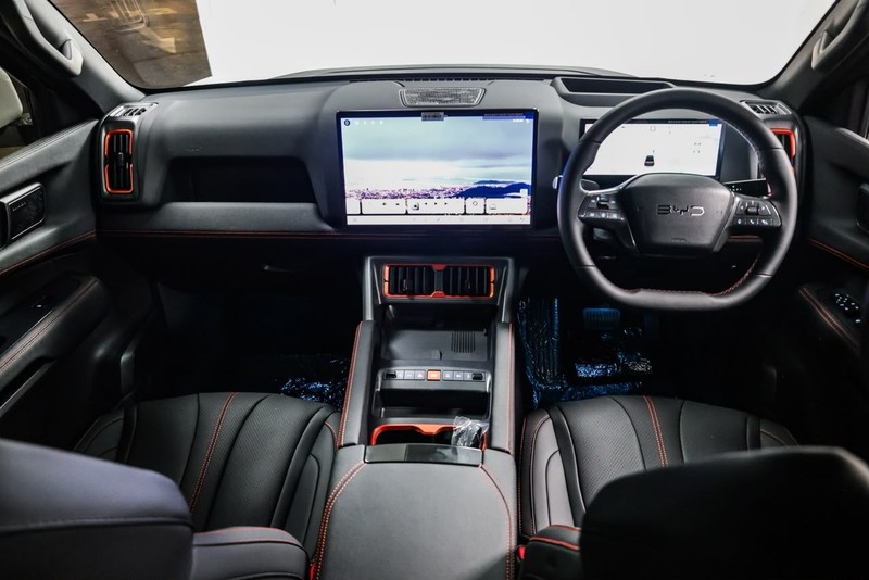 BYD Shark 6 - BYD Menlyn - Image 17