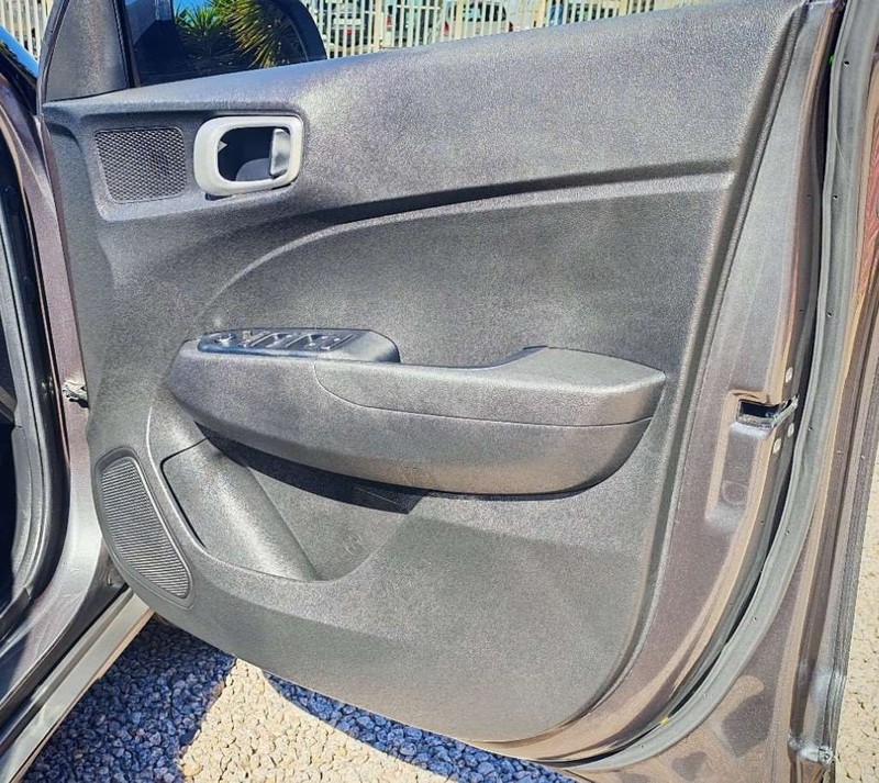 Hyundai Venue - Weskaap Motors - Image 10
