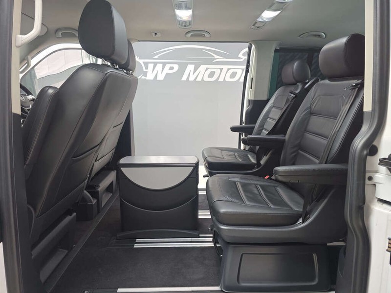 Volkswagen Caravelle - WP Motors - Image 17