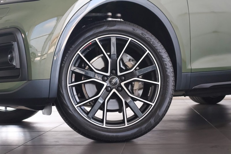 Audi Q5 - Audi Centre Hatfield - Image 3